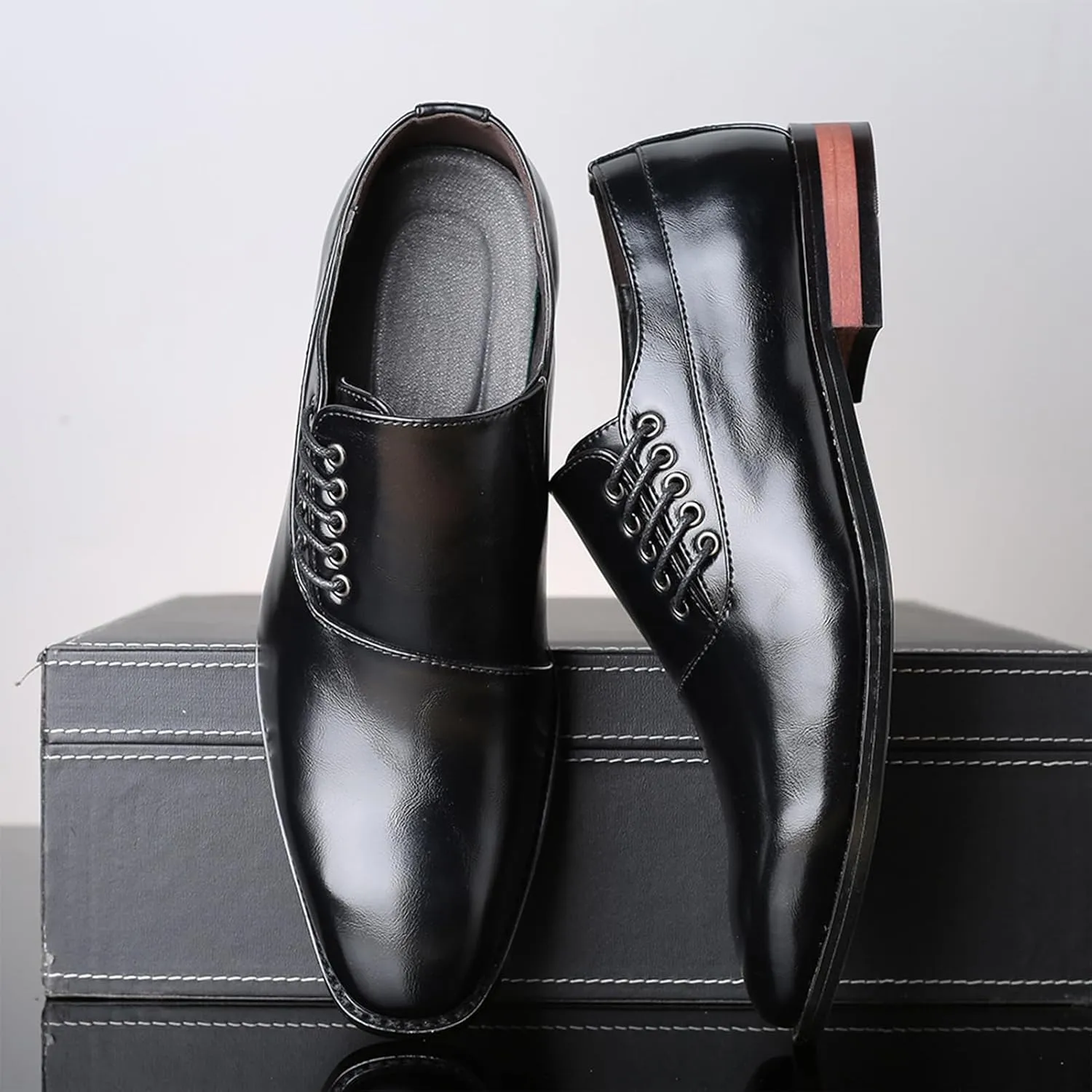 Mens Lace-Up Shoes Pointed Toe Glossy Formal Shoes Men Leather Shoes for Men Slip On PU Leather Low Rubber Sole Block Heel Work Shoes Men Oxford Formal Dress Shoes
