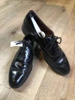Vintage Hartt Wingtip Dress Shoe, Made in Canada, 9.5 Mens US/ 43 EUR